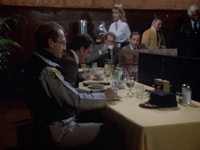 HILL_STREET_BLUES_-_E1X12_I_NEVER_PROMISED_YOU_A_ROSE_MARVIN_096.jpg