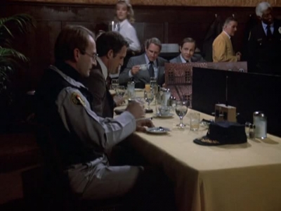 HILL_STREET_BLUES_-_E1X12_I_NEVER_PROMISED_YOU_A_ROSE_MARVIN_099.jpg