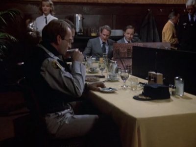 HILL_STREET_BLUES_-_E1X12_I_NEVER_PROMISED_YOU_A_ROSE_MARVIN_102.jpg