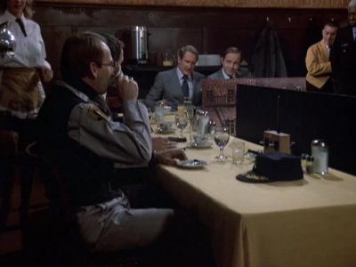 HILL_STREET_BLUES_-_E1X12_I_NEVER_PROMISED_YOU_A_ROSE_MARVIN_108.jpg