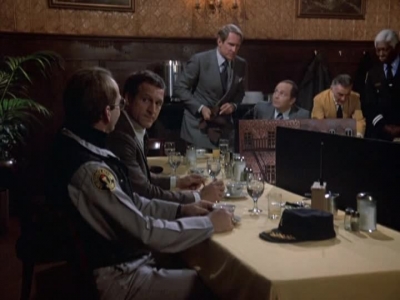 HILL_STREET_BLUES_-_E1X12_I_NEVER_PROMISED_YOU_A_ROSE_MARVIN_161.jpg
