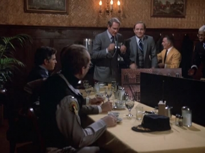 HILL_STREET_BLUES_-_E1X12_I_NEVER_PROMISED_YOU_A_ROSE_MARVIN_170.jpg