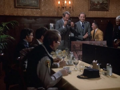 HILL_STREET_BLUES_-_E1X12_I_NEVER_PROMISED_YOU_A_ROSE_MARVIN_171.jpg