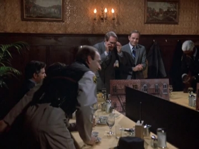 HILL_STREET_BLUES_-_E1X12_I_NEVER_PROMISED_YOU_A_ROSE_MARVIN_176.jpg