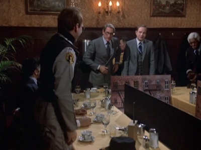 HILL_STREET_BLUES_-_E1X12_I_NEVER_PROMISED_YOU_A_ROSE_MARVIN_181.jpg