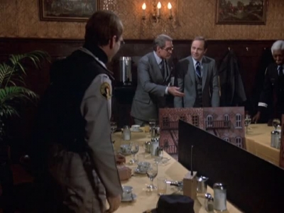 HILL_STREET_BLUES_-_E1X12_I_NEVER_PROMISED_YOU_A_ROSE_MARVIN_186.jpg