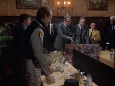 HILL_STREET_BLUES_-_E1X12_I_NEVER_PROMISED_YOU_A_ROSE_MARVIN_189.jpg
