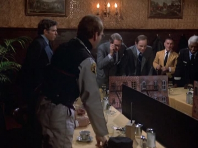 HILL_STREET_BLUES_-_E1X12_I_NEVER_PROMISED_YOU_A_ROSE_MARVIN_194.jpg