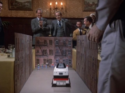 HILL_STREET_BLUES_-_E1X12_I_NEVER_PROMISED_YOU_A_ROSE_MARVIN_252.jpg