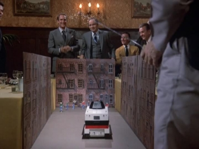 HILL_STREET_BLUES_-_E1X12_I_NEVER_PROMISED_YOU_A_ROSE_MARVIN_256.jpg