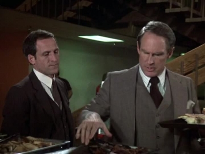 HILL_STREET_BLUES_-_E1X16_JUNGLE_MADNESS_PT_1_490.jpg