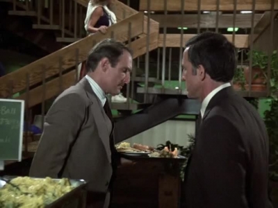 HILL_STREET_BLUES_-_E1X16_JUNGLE_MADNESS_PT_1_578.jpg
