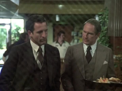 HILL_STREET_BLUES_-_E1X16_JUNGLE_MADNESS_PT_1_610.jpg