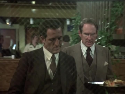 HILL_STREET_BLUES_-_E1X16_JUNGLE_MADNESS_PT_1_616.jpg