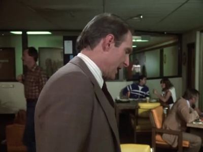 HILL_STREET_BLUES_-_E1X16_JUNGLE_MADNESS_PT_1_673.jpg