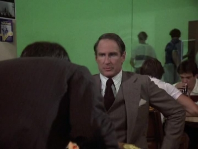 HILL_STREET_BLUES_-_E1X16_JUNGLE_MADNESS_PT_1_689.jpg