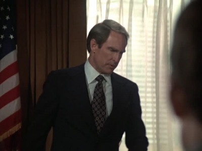 HILL_STREET_BLUES_-_E1X17_JUNGLE_MADNESS_PT_2__035.jpg