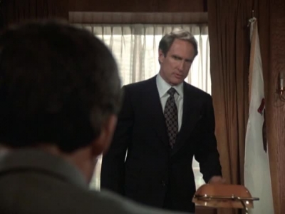 HILL_STREET_BLUES_-_E1X17_JUNGLE_MADNESS_PT_2__050.jpg