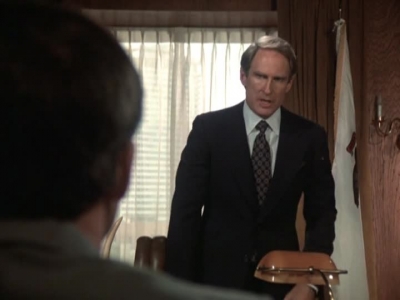 HILL_STREET_BLUES_-_E1X17_JUNGLE_MADNESS_PT_2__080.jpg