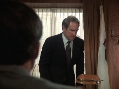 HILL_STREET_BLUES_-_E1X17_JUNGLE_MADNESS_PT_2__086.jpg
