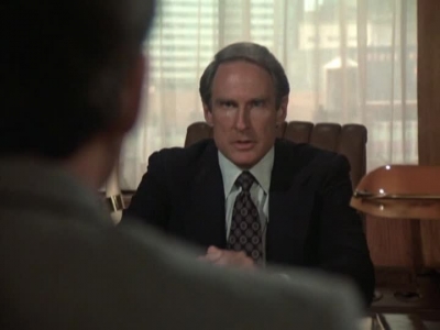 HILL_STREET_BLUES_-_E1X17_JUNGLE_MADNESS_PT_2__375.jpg