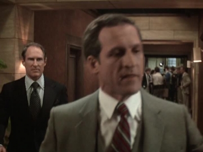 HILL_STREET_BLUES_-_E1X17_JUNGLE_MADNESS_PT_2__524.jpg