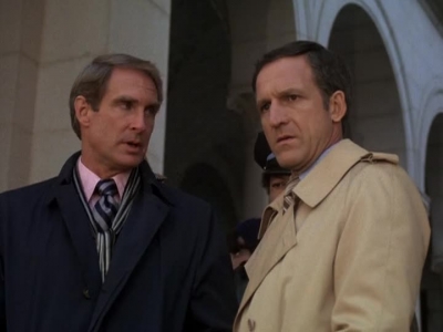 HILL_STREET_BLUES_-_E2X04_THE_SECOND_OLDEST_PROFESSION_875.jpg
