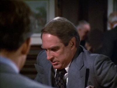 HILL_STREET_BLUES_-_E2X09_PESTOLOZZIS_REVENGER_324.jpg