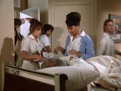 HILL_STREET_BLUES_-_E2X10_THE_SPY_WHO_CAME_IN_FROM_DELGADO_195.jpg