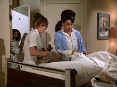 HILL_STREET_BLUES_-_E2X10_THE_SPY_WHO_CAME_IN_FROM_DELGADO_198.jpg