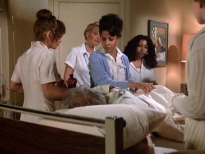 HILL_STREET_BLUES_-_E2X10_THE_SPY_WHO_CAME_IN_FROM_DELGADO_207.jpg