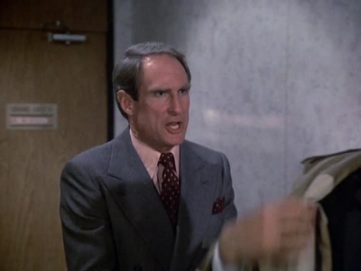 HILL_STREET_BLUES_-_E2X11_FREEDOMS_LAST_STAND_126.jpg
