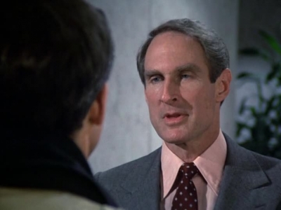 HILL_STREET_BLUES_-_E2X11_FREEDOMS_LAST_STAND_271.jpg
