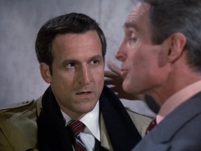 HILL_STREET_BLUES_-_E2X11_FREEDOMS_LAST_STAND_367.jpg