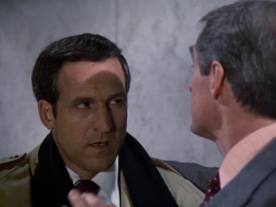 HILL_STREET_BLUES_-_E2X11_FREEDOMS_LAST_STAND_376.jpg