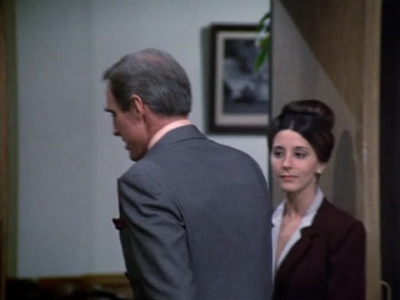 HILL_STREET_BLUES_-_E2X11_FREEDOMS_LAST_STAND_400.jpg