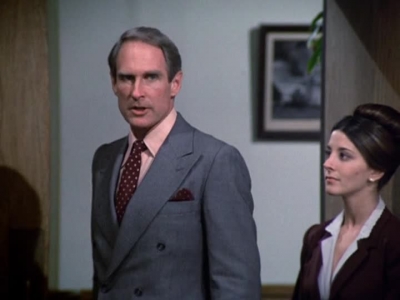 HILL_STREET_BLUES_-_E2X11_FREEDOMS_LAST_STAND_411.jpg