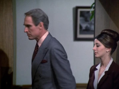 HILL_STREET_BLUES_-_E2X11_FREEDOMS_LAST_STAND_433.jpg