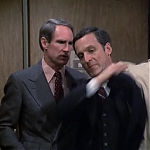 HILL_STREET_BLUES_-_E2X11_FREEDOMS_LAST_STAND_102.jpg