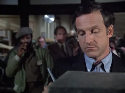 HILL_STREET_BLUES_-_E2X15_SOME_LIKE_IT_HOT_WIRED_005.jpg