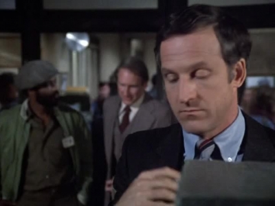 HILL_STREET_BLUES_-_E2X15_SOME_LIKE_IT_HOT_WIRED_016.jpg