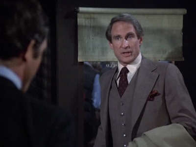 HILL_STREET_BLUES_-_E2X15_SOME_LIKE_IT_HOT_WIRED_093.jpg