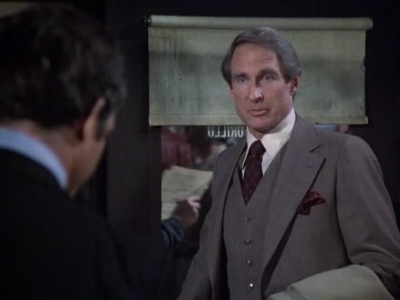 HILL_STREET_BLUES_-_E2X15_SOME_LIKE_IT_HOT_WIRED_096.jpg