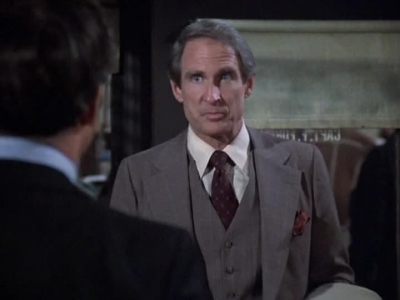 HILL_STREET_BLUES_-_E2X15_SOME_LIKE_IT_HOT_WIRED_103.jpg