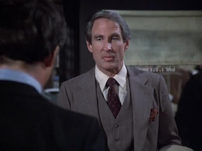 HILL_STREET_BLUES_-_E2X15_SOME_LIKE_IT_HOT_WIRED_104.jpg