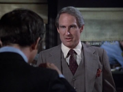 HILL_STREET_BLUES_-_E2X15_SOME_LIKE_IT_HOT_WIRED_112.jpg