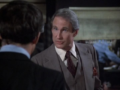 HILL_STREET_BLUES_-_E2X15_SOME_LIKE_IT_HOT_WIRED_120.jpg