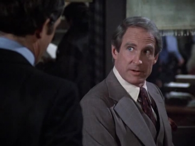 HILL_STREET_BLUES_-_E2X15_SOME_LIKE_IT_HOT_WIRED_179.jpg