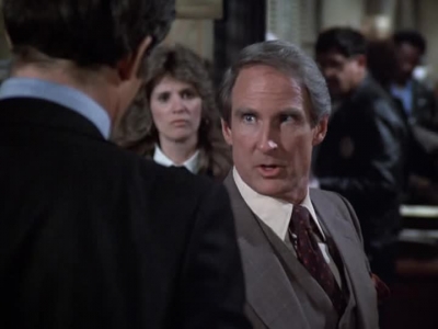 HILL_STREET_BLUES_-_E2X15_SOME_LIKE_IT_HOT_WIRED_262.jpg