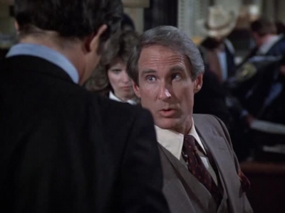 HILL_STREET_BLUES_-_E2X15_SOME_LIKE_IT_HOT_WIRED_302.jpg